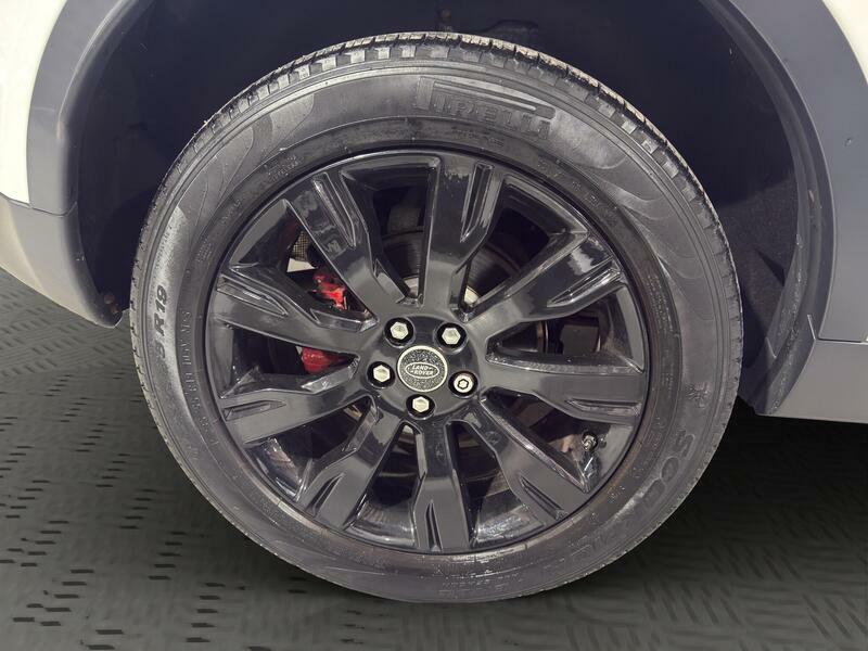 Land Rover Discovery Sport 2.0 Td4 180 Hse Black Black #40