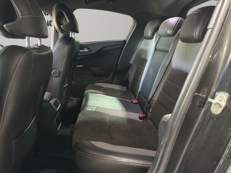 DS DS 4 Crossback Hatchback Black #25