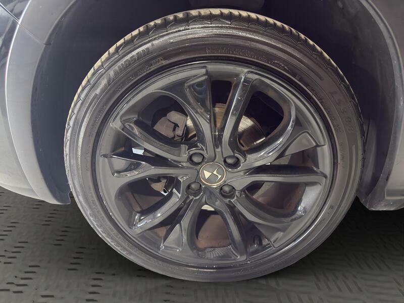 DS DS 4 Crossback Hatchback Black #35