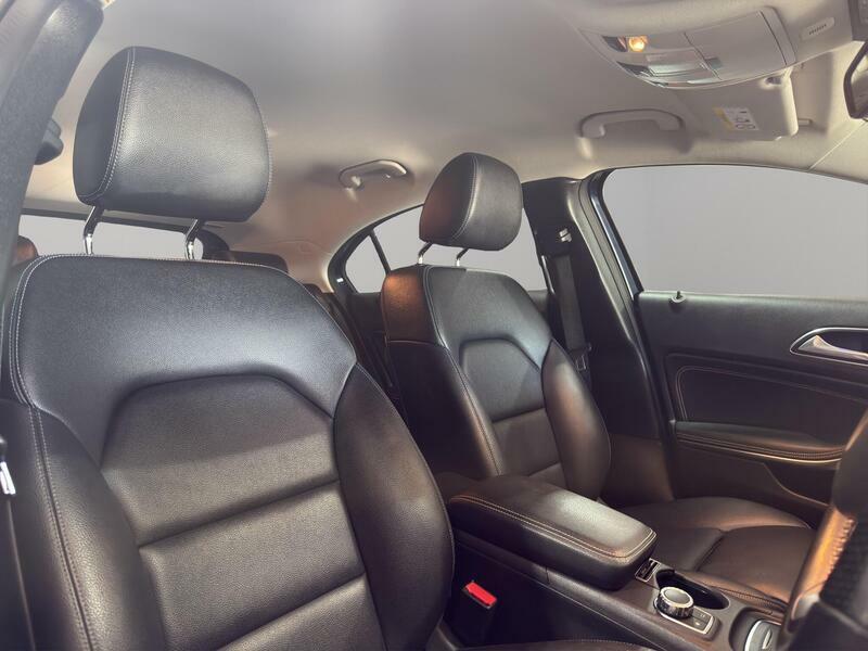 Mercedes-Benz A Class Hatchback #24