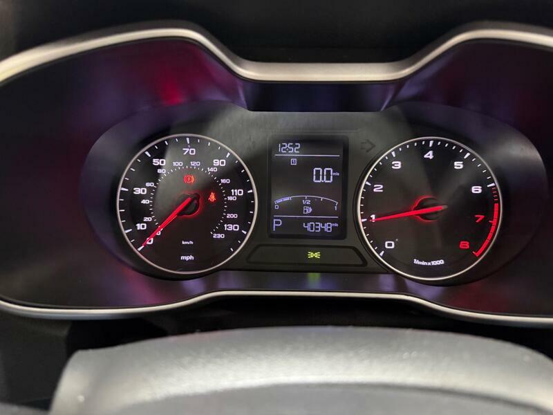 MG ZS Excite 1.5 Blue #17