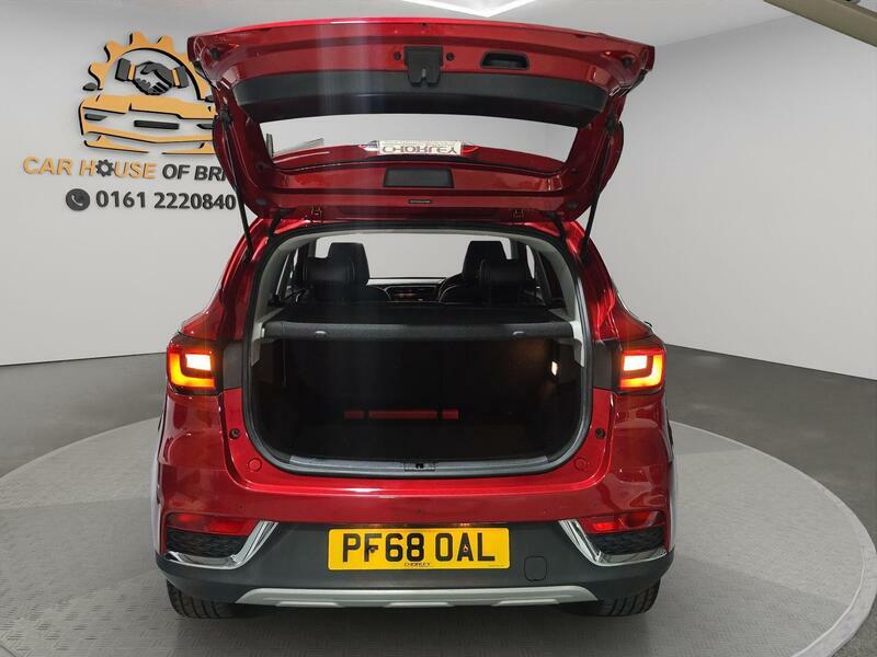 MG ZS 1.0T Gdi Exclusive Dct Black #10