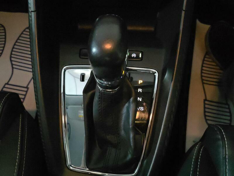 MG ZS 1.0T Gdi Exclusive Dct Black #29