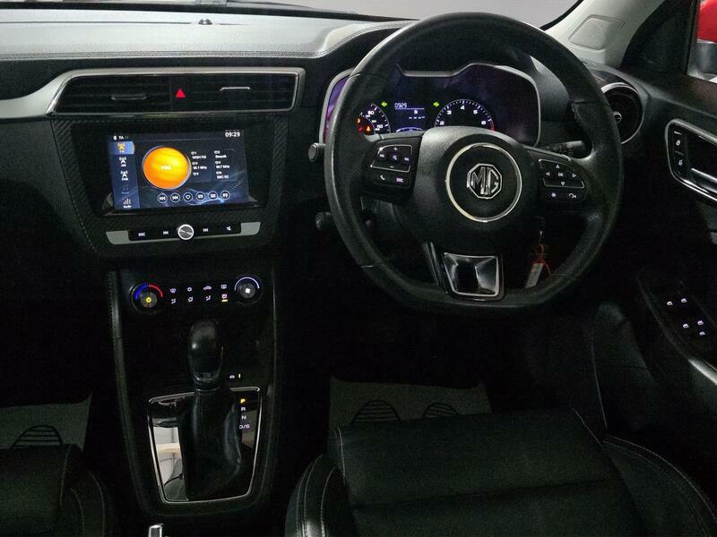 MG ZS 1.0T Gdi Exclusive Dct Black #18