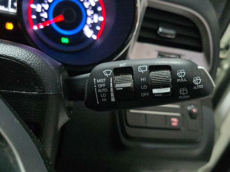 SsangYong Tivoli Ex White #28