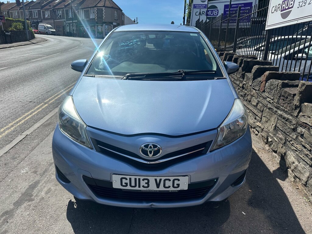 Hyundai I10 1.2 Active Hatchback Euro 5 85 Silver #3