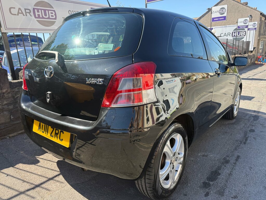 Toyota Yaris 1.0 Vvt-i Tr Red #7