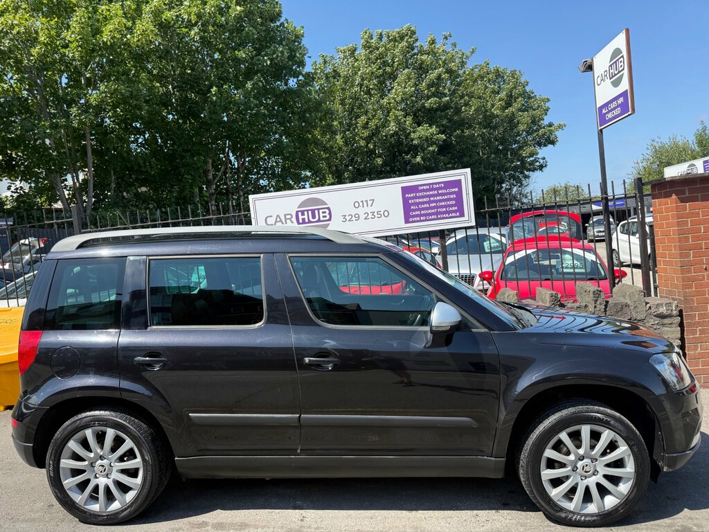 Skoda Yeti 1.2 Tsi Elegance Suv Euro 5 105 SA14ENH Black #5