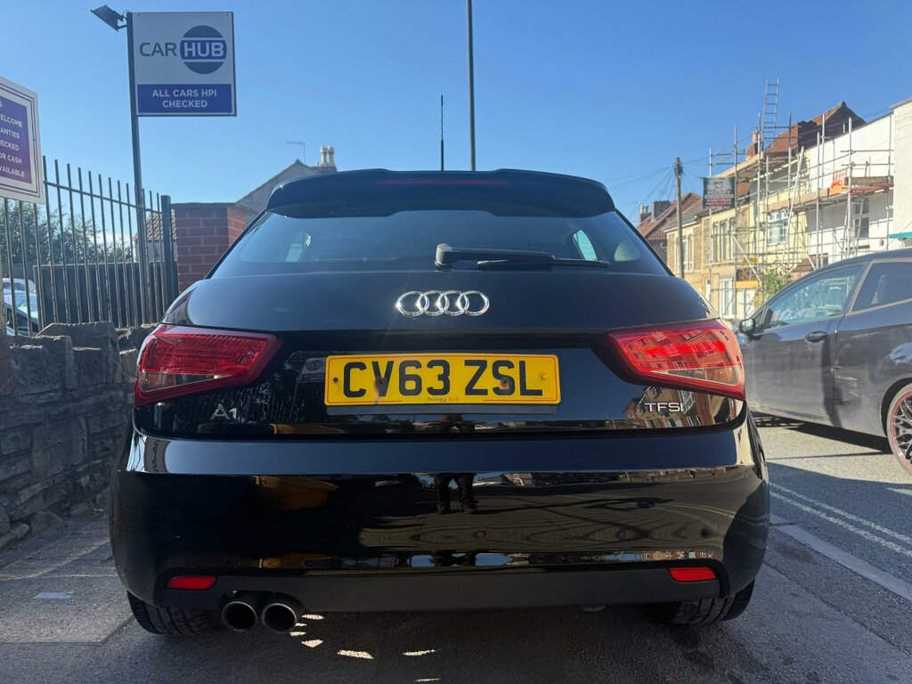 Audi A1 1.4 Tfsi Sport Sportback Euro 5 Black #4