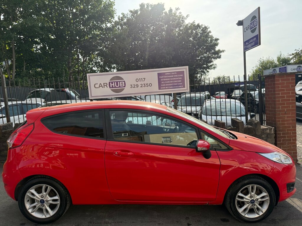 Ford Fiesta 1.25 Zetec Hatchback Euro 5 82 Red #4