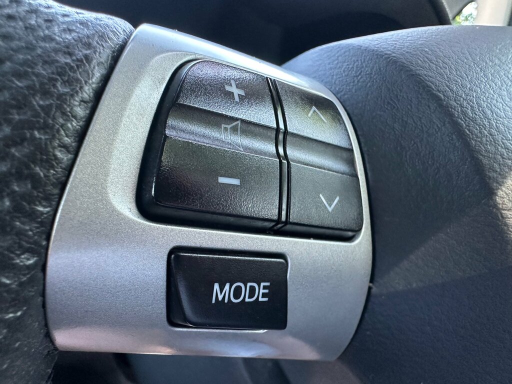 Toyota Auris Tr Silver #15