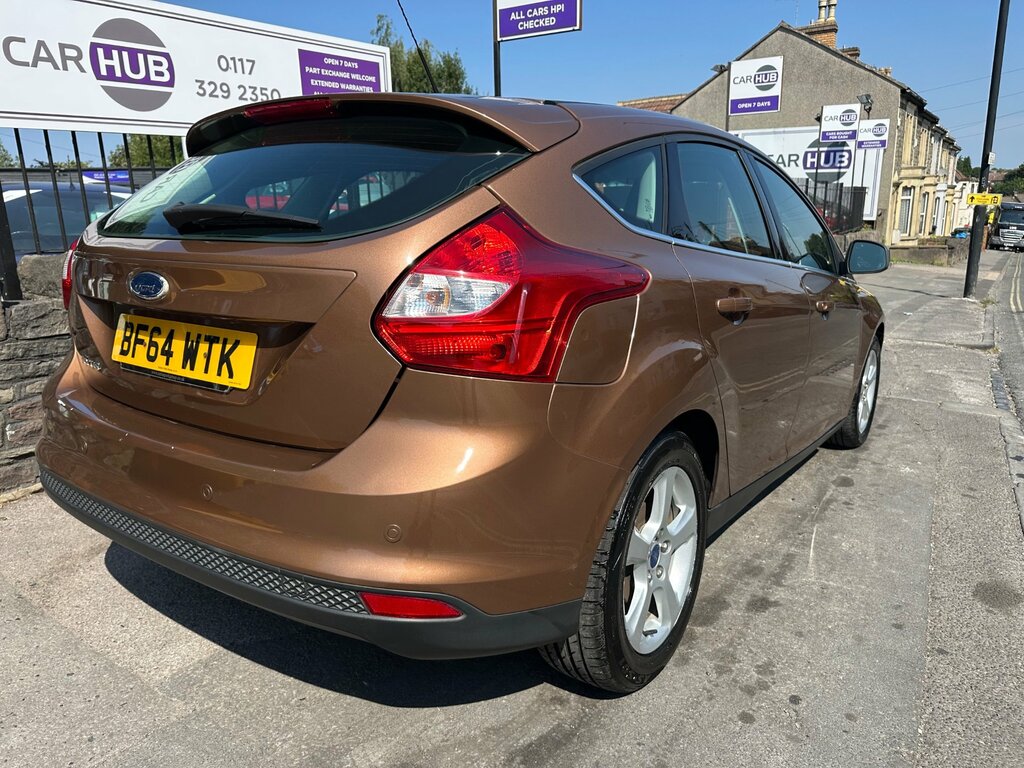 Ford Focus 1.6 Zetec Navigator Hatchback Eu BF64WTK Brown #5