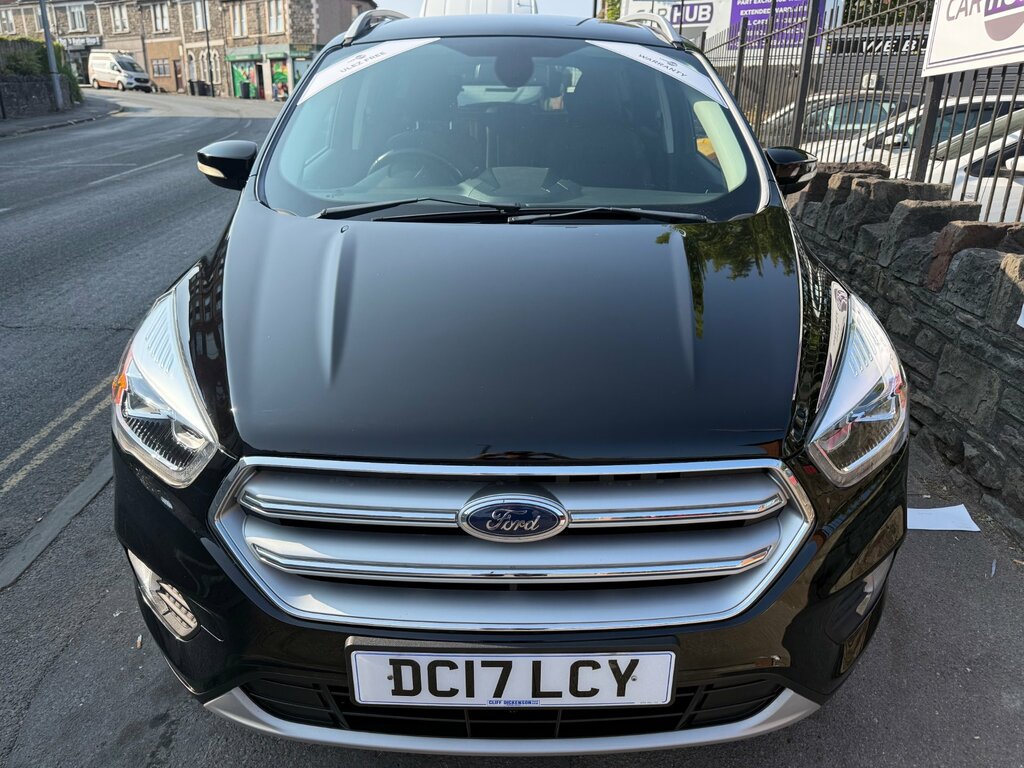 Ford Kuga 2.0 Tdci Titanium Suv Euro 6 S DC17LCY Black #4