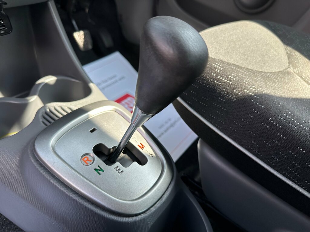 Peugeot 107 Silver #11