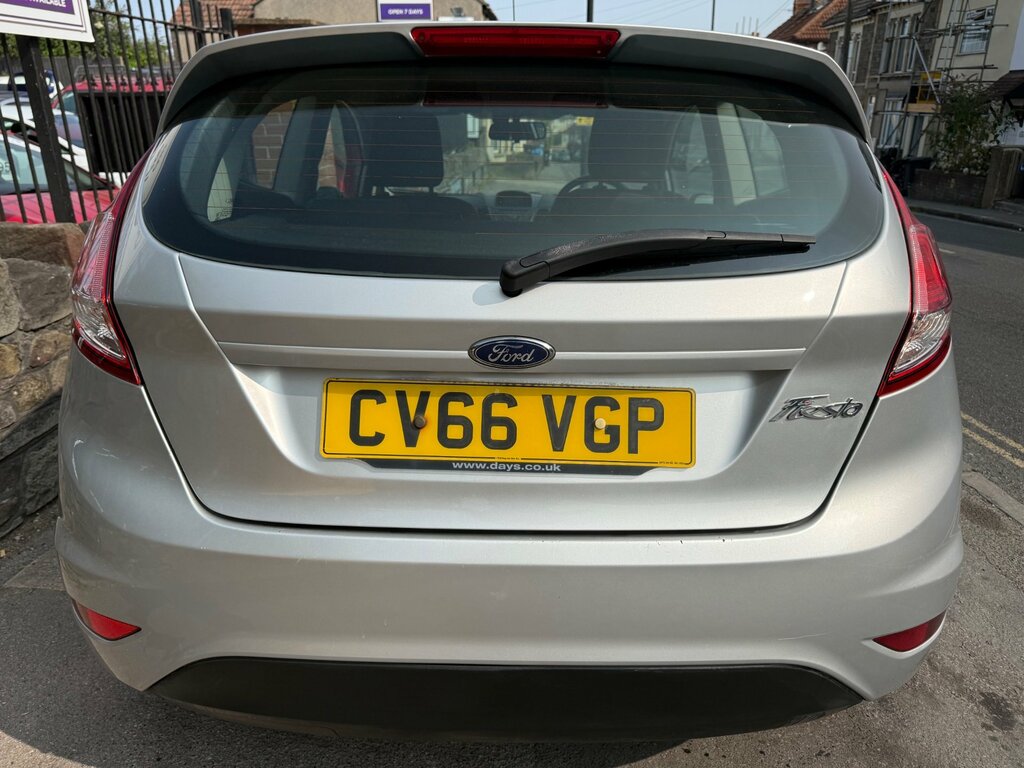 Ford Fiesta 1.25 Zetec Hatchback Euro 6 82 Silver #6
