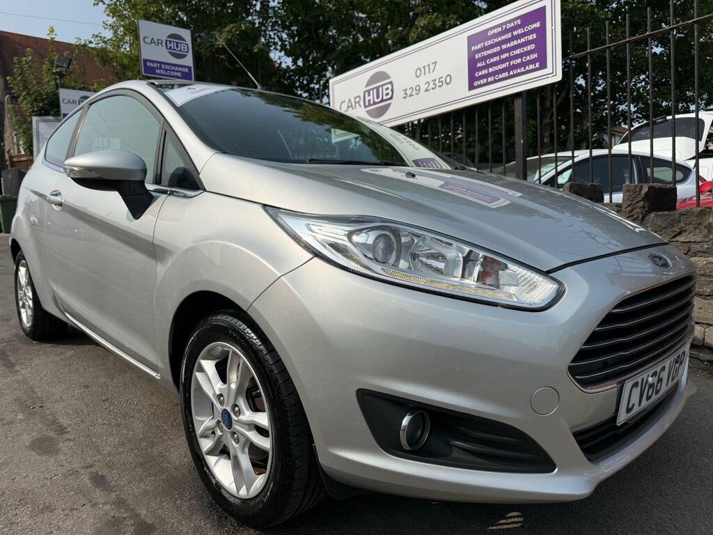 Ford Fiesta 1.25 Zetec Hatchback Euro 6 82 Silver
