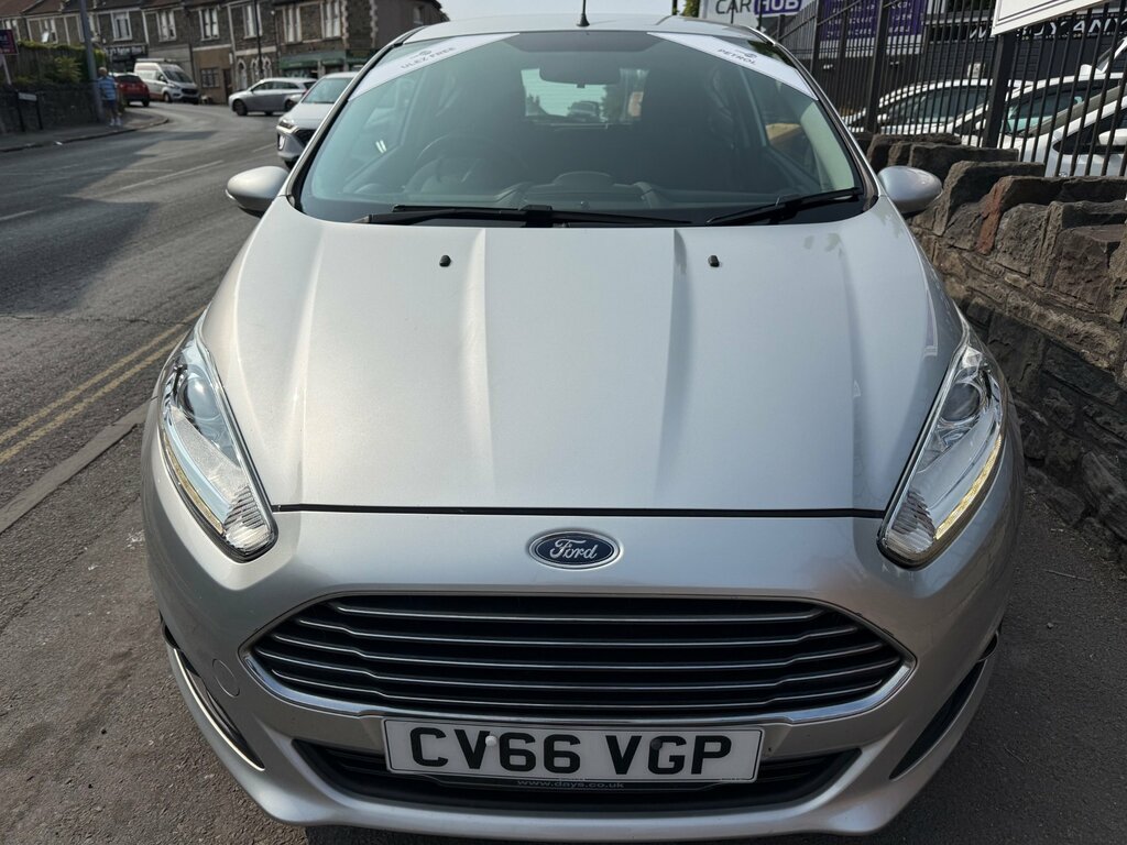 Ford Fiesta 1.25 Zetec Hatchback Euro 6 82 Silver #2