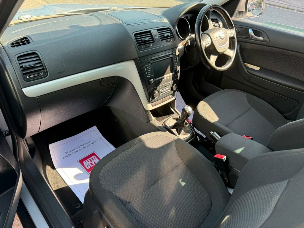 Skoda Yeti Yeti Se Tsi Red #12