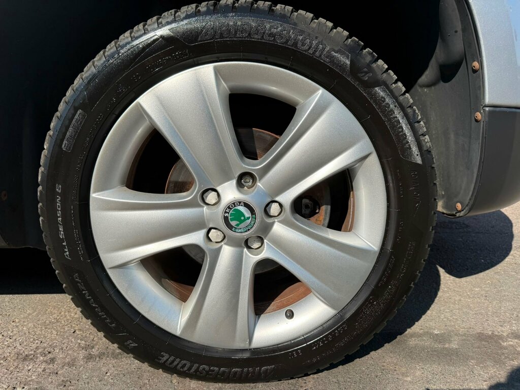 Skoda Yeti Yeti Se Tsi Red #15