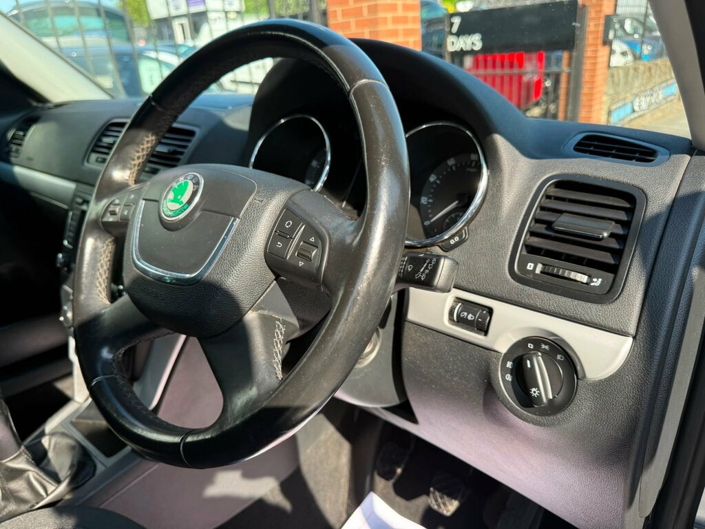 Skoda Yeti Yeti Se Tsi Red #16