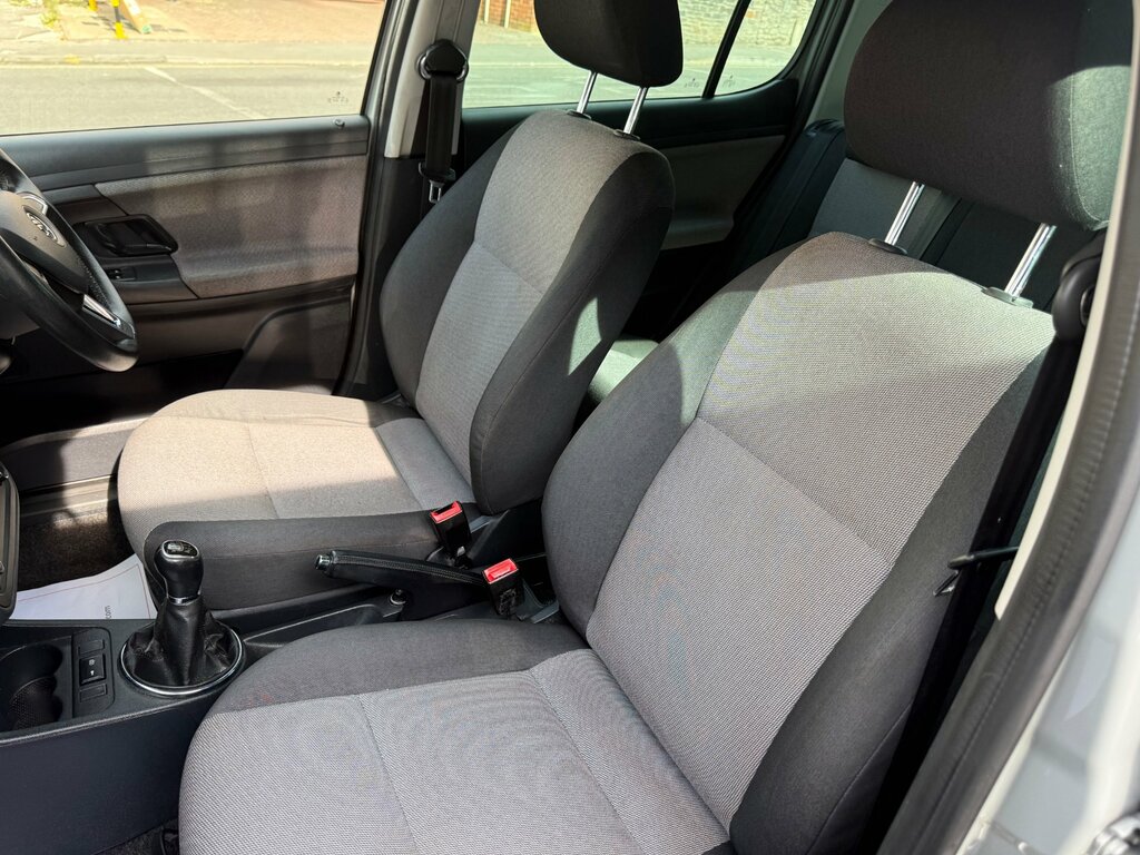 Skoda Fabia 1.2 Tsi Se Blue #13