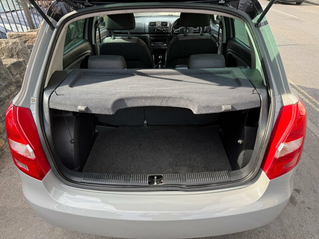 Skoda Fabia 1.2 Tsi Se Blue #7