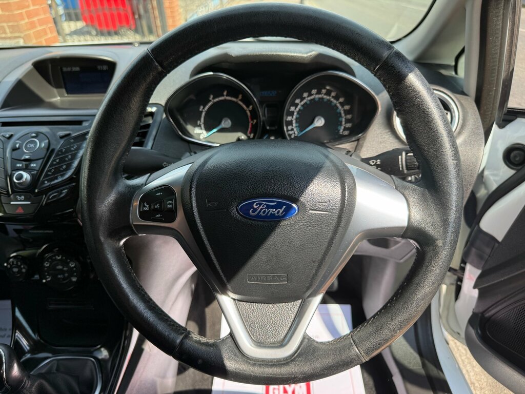 Ford Fiesta Zetec Bluetoothisofixtwo Keys Blue #15
