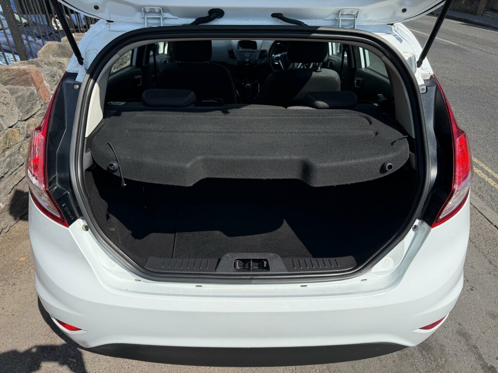 Ford Fiesta 1.25 Zetec Hatchback Euro 6 82 White #6