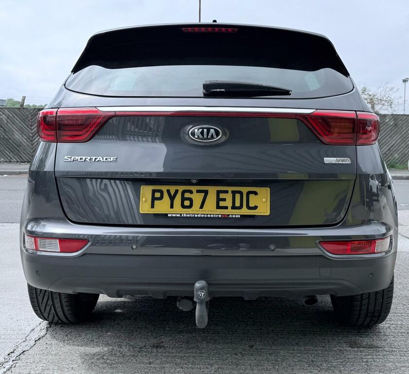 Kia Sportage 1.7 Crdi 4 Euro 6 Ss PY67EDC Silver #3