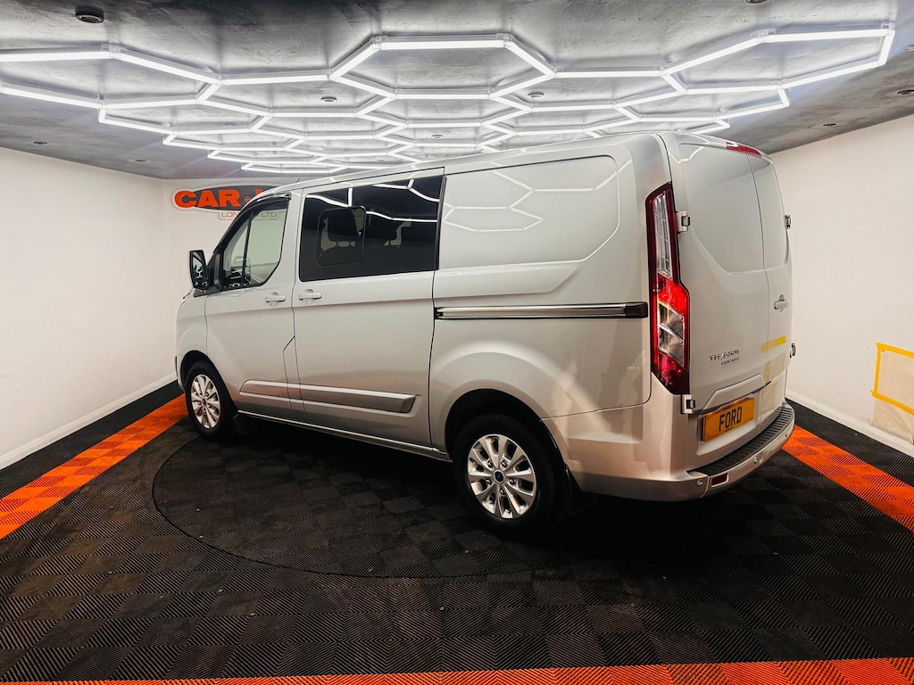 Ford Transit Custom 2.0 Tdci 290 Limited L1 H1 6Dr VO18GOH Silver #3