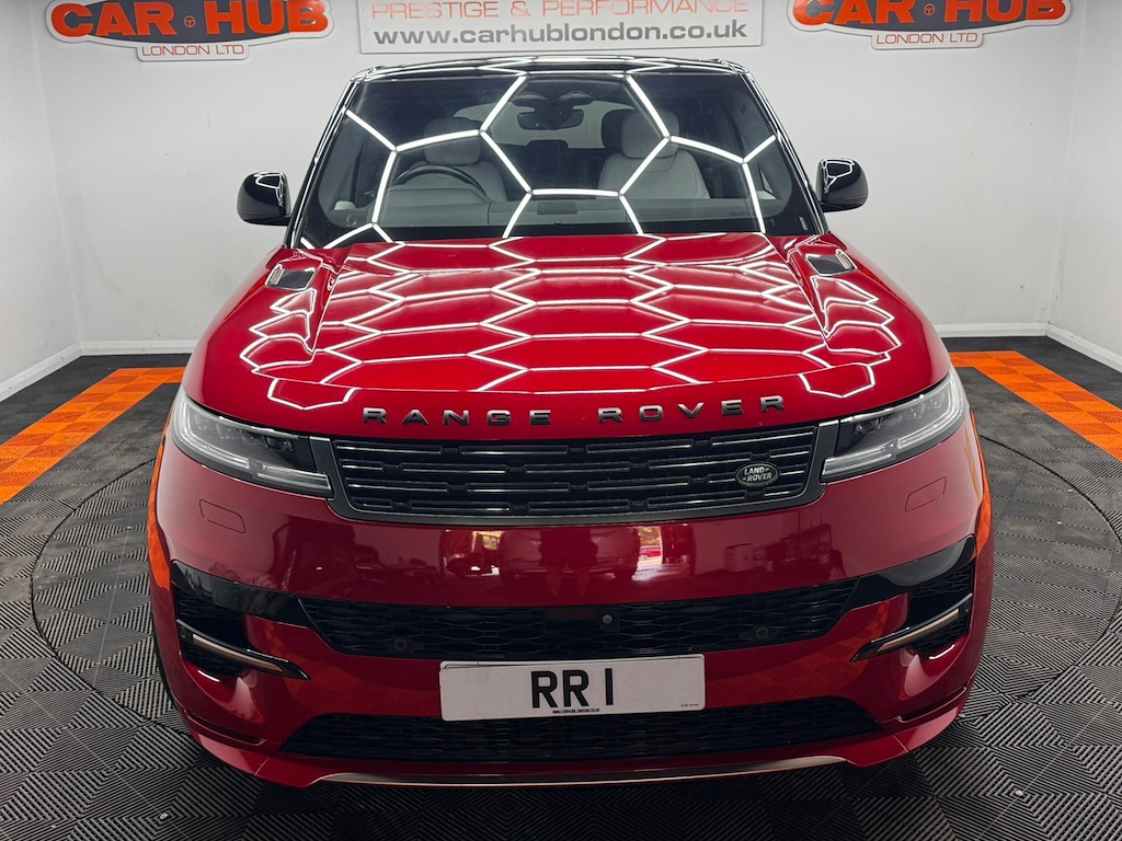 Land Rover Range Rover Sport 4.4 P635 V8 Sv Edition One Gloss Black #9