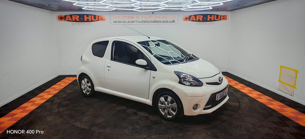 Toyota Aygo 1.0 Vvt-i Fire Euro 5 White