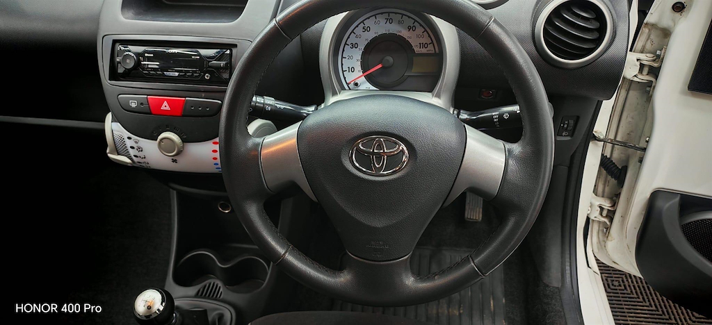 Toyota Aygo 1.0 Vvt-i Ice Euro 5 White #20