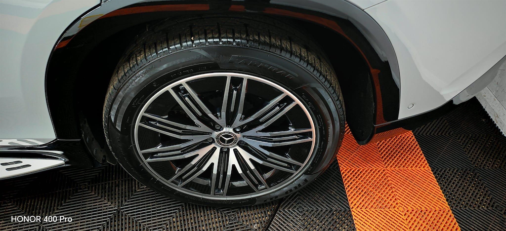 Mercedes-Benz EQS Hatchback Black #38