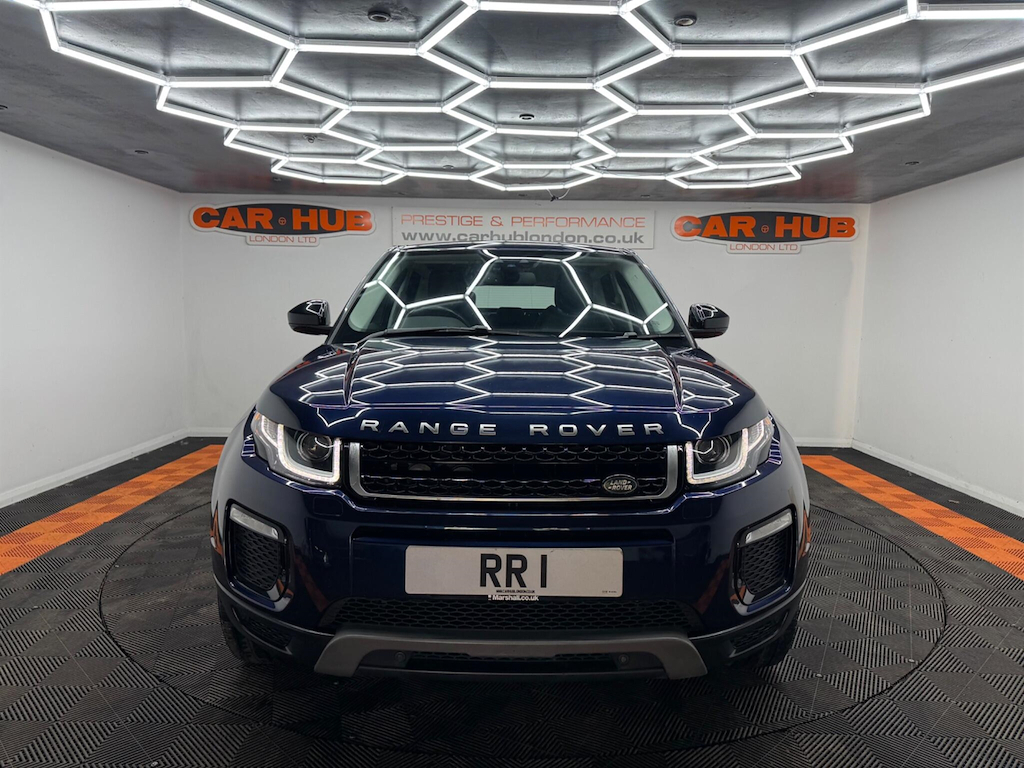 Land Rover Range Rover Evoque 2.0 Td4 Se Tech Black #2