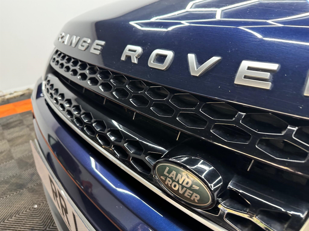 Land Rover Range Rover Evoque 2.0 Td4 Se Tech Black #30