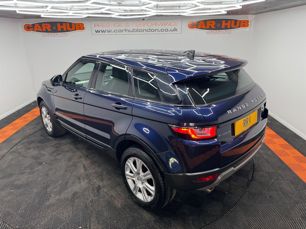 Land Rover Range Rover Evoque 2.0 Td4 Se Tech Black #23