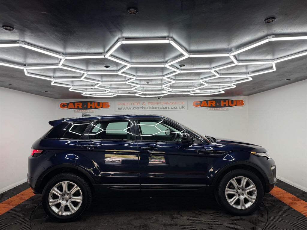 Land Rover Range Rover Evoque 2.0 Td4 Se Tech Black #29