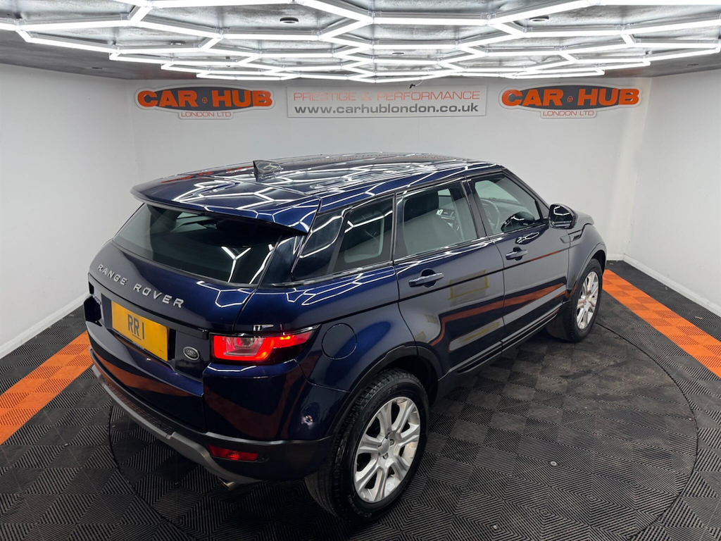 Land Rover Range Rover Evoque 2.0 Td4 Se Tech Black #25
