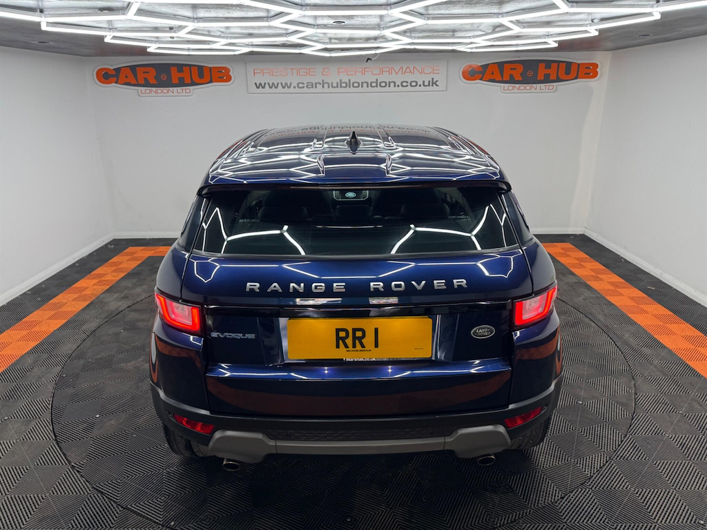 Land Rover Range Rover Evoque 2.0 Td4 Se Tech Black #27