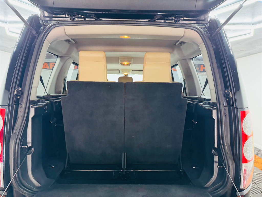 Land Rover Discovery Silver #64