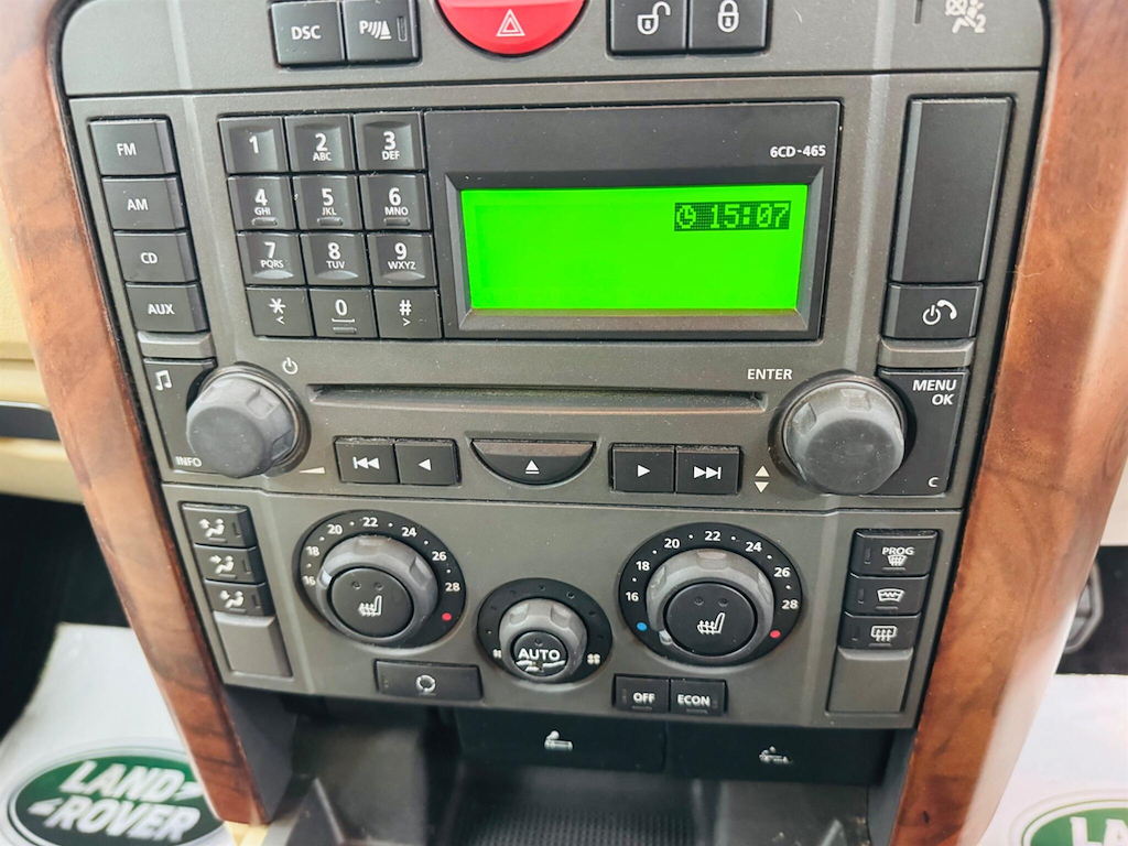 Land Rover Discovery Silver #52