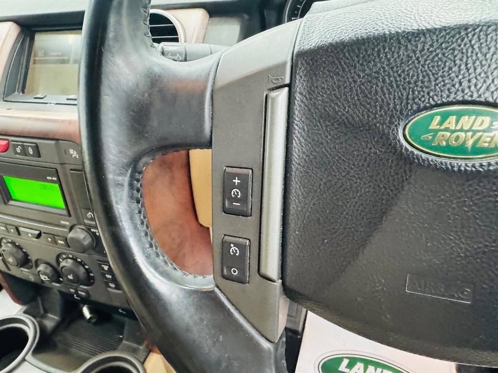 Land Rover Discovery Silver #50