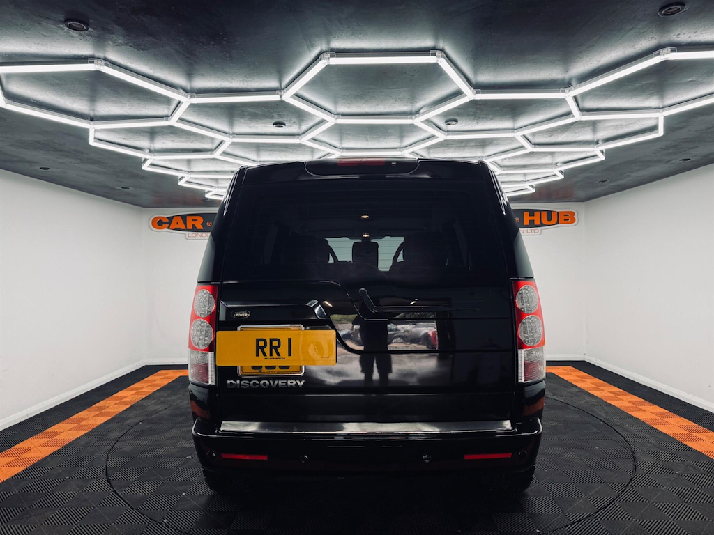 Land Rover Discovery 2.7 3 Td V6 Se Station Wagon Black #3