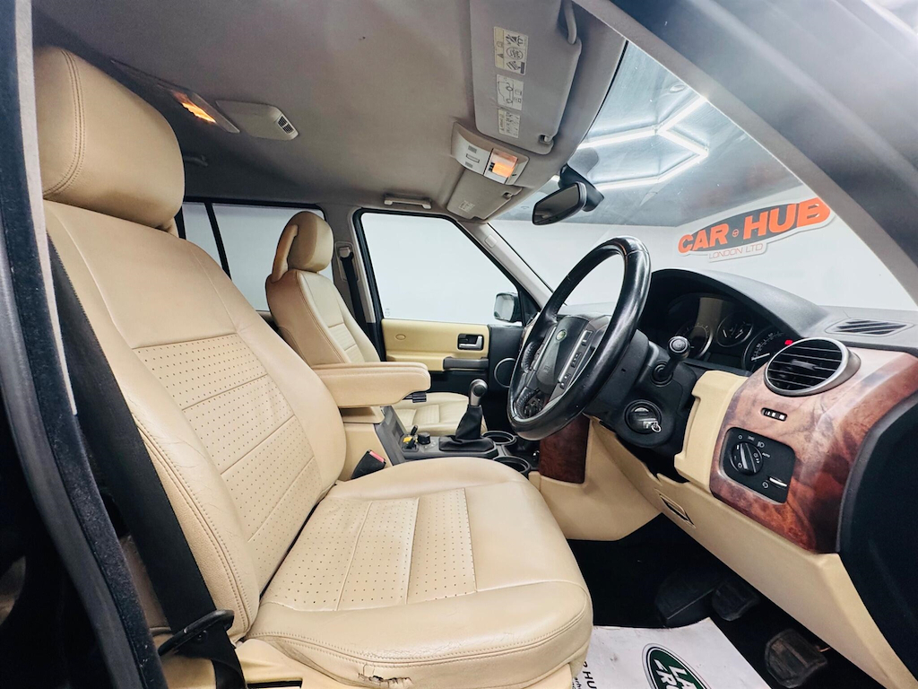 Land Rover Discovery Silver #37