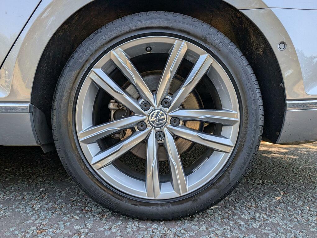 Volkswagen Passat 1.5 Tsi Evo Gt Euro 6 Ss Silver #5