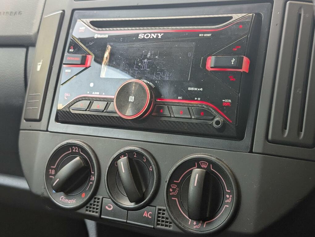 Volkswagen Polo E Silver #19