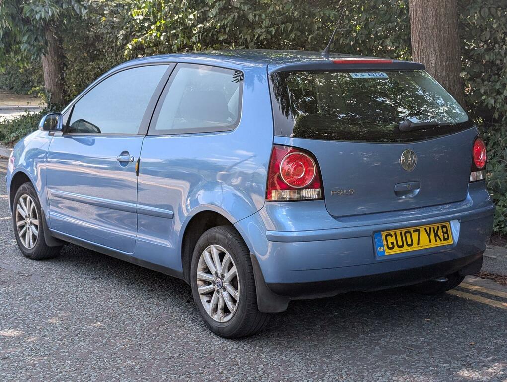 Volkswagen Polo E Silver #4