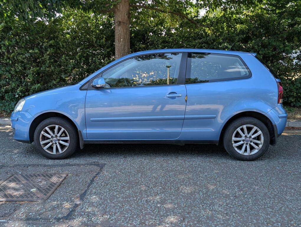 Volkswagen Polo E Silver #3