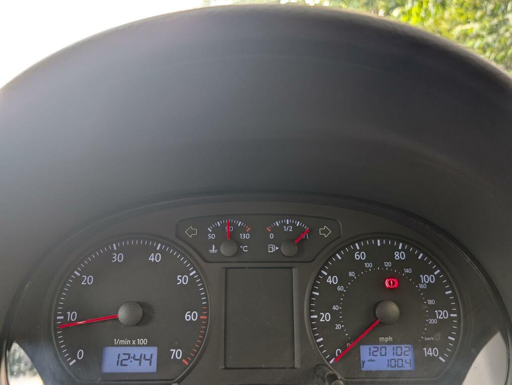 Volkswagen Polo E Silver #21